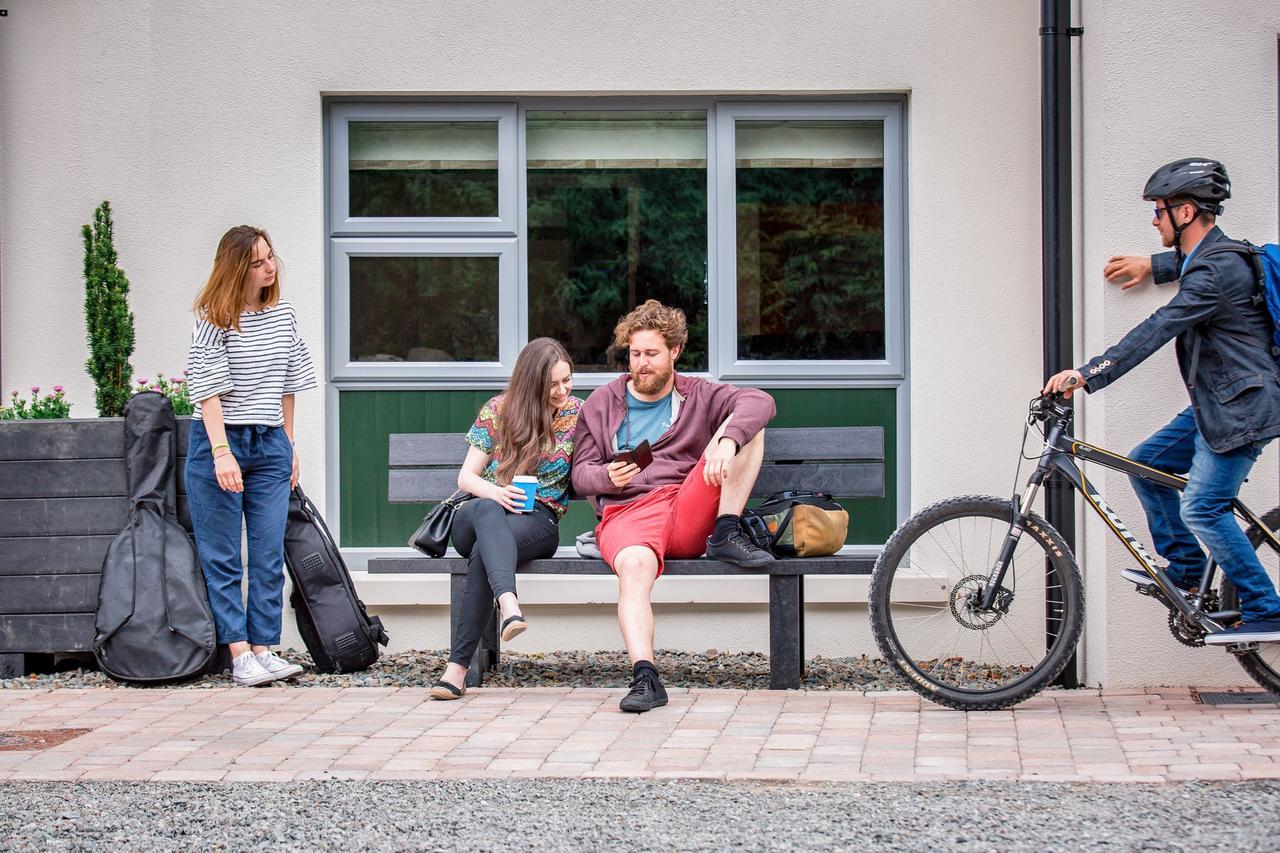 Wild Atlantic Hostel Leenaun Exterior photo